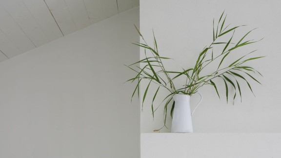 alcro ad.white