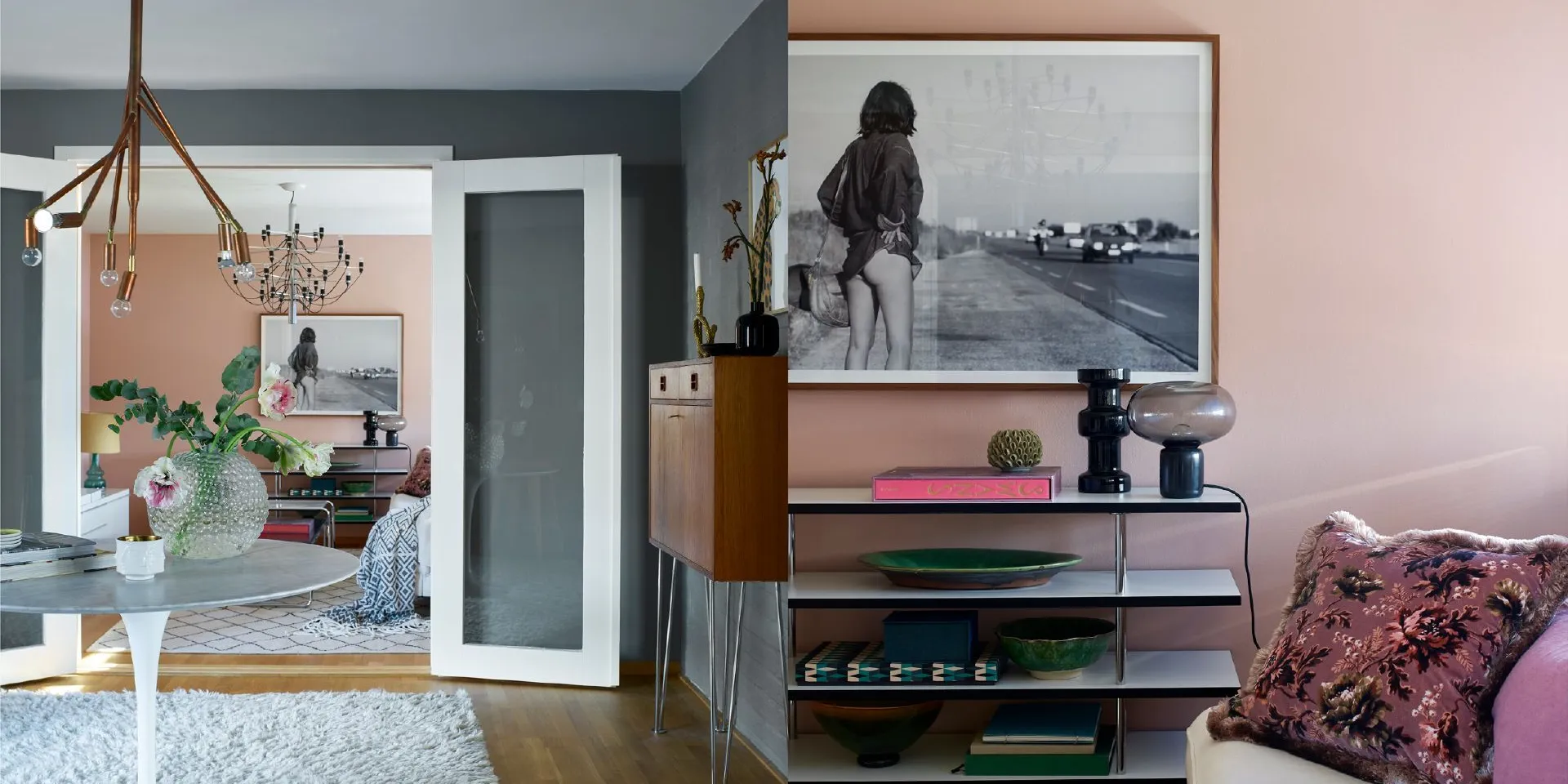 Väggkulörer Alcro Kalksten och Old Rose, tak; Fjäder