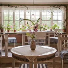 Bli inspirerad av färgkombinationer på Carl Larssongården