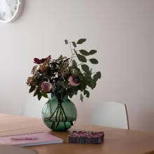 Inspiration att måla om kontoret i kulörerna tindra, sinnesro, stilla och morgonrodnad